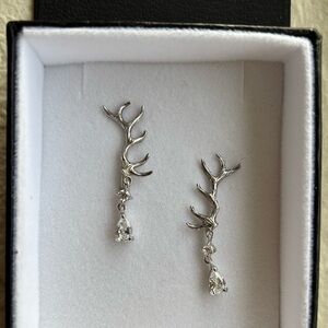 Montana Silversmiths Silver Antler Earrings